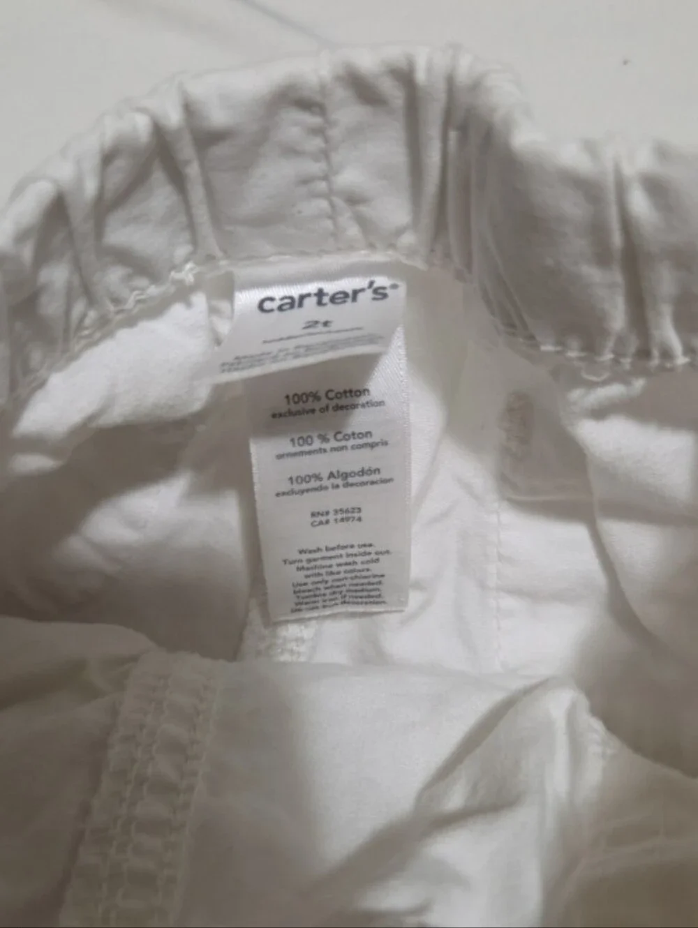 Carters girls 2T white shorts #06